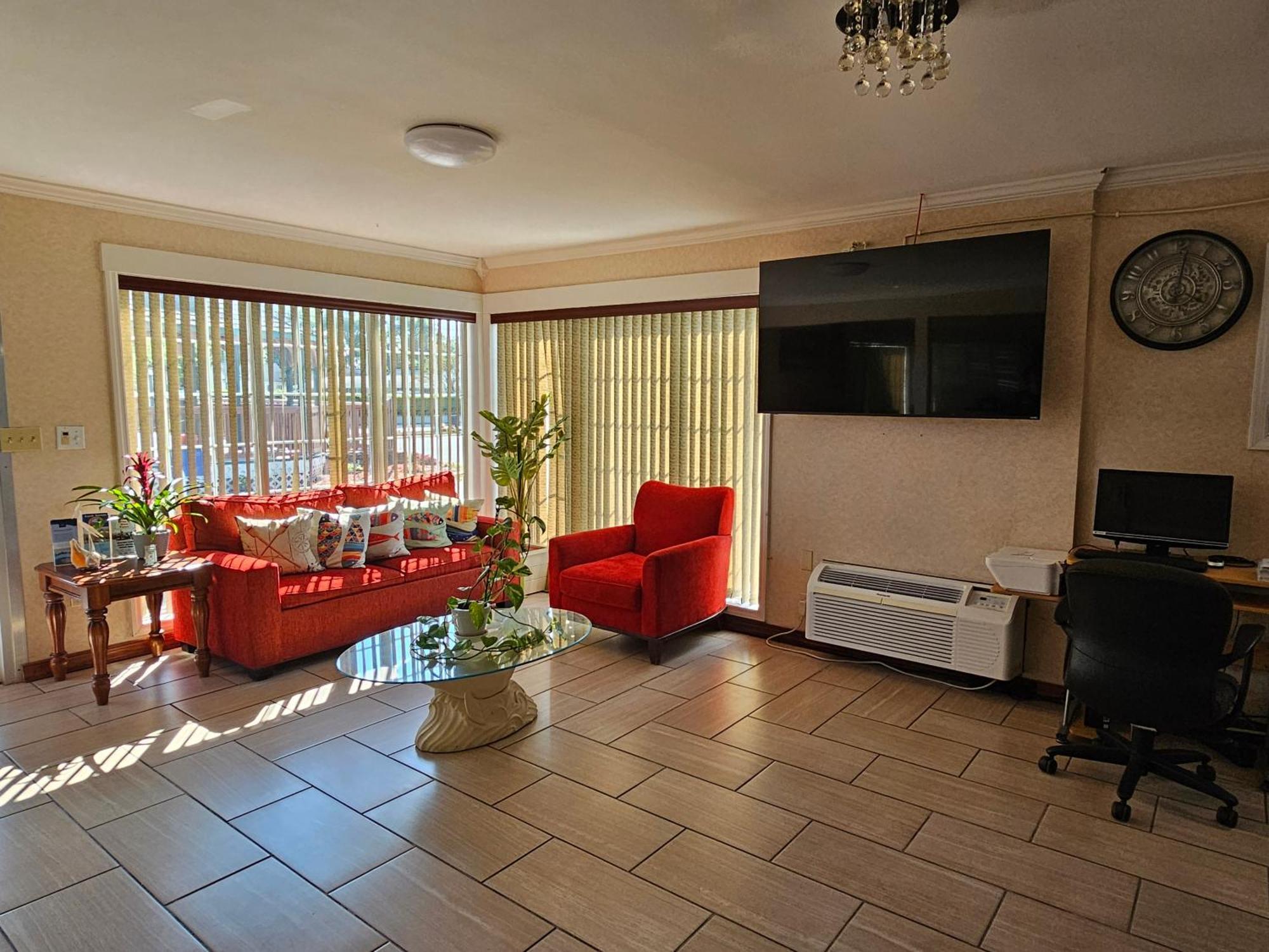 Atlantic Shores Inn And Suites Chincoteague Esterno foto