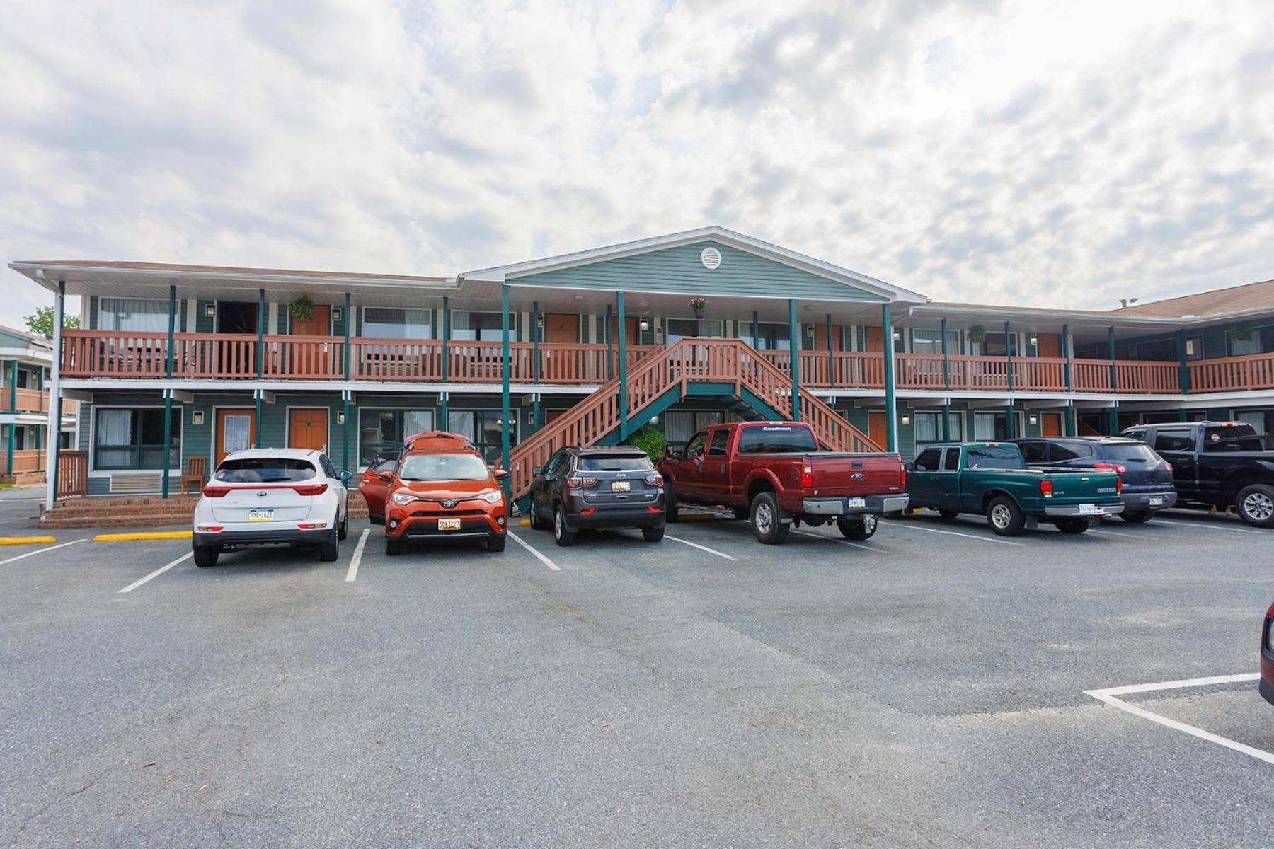 Atlantic Shores Inn And Suites Chincoteague Esterno foto